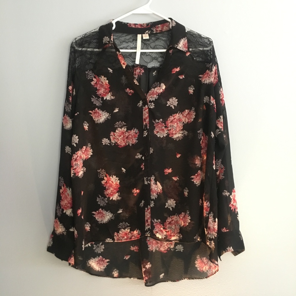 Floral Button-up Blouse